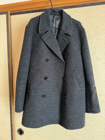 COMME CA ISM 다크 그레이 피 코트