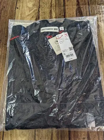 유니클로 안야 힌드마치 콜라보 가디건 다크 그레이 XL