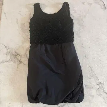 노 베스파치오 원피스