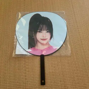 르세라핌 김채원 부채 EASY CRAZY HOT TOUR