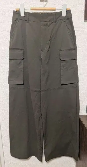 [ 새상품급 ] human woman 카고 팬츠 카키