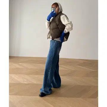 The PePPer(페퍼) 리버서블 컴팩트 다운 베스트