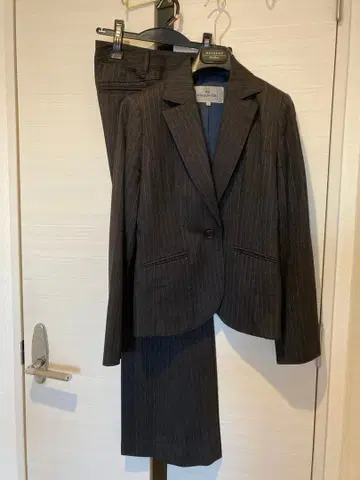 [ Viaggio Blu ] 그레이 스트라이프 수트 셋업