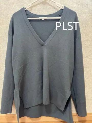 PLST 스무디 레이온 블렌드 딥 V넥 스웨터 니트