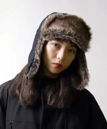 GLUTTONOUS 플라이트 캡 모자 방한 캡 블랙