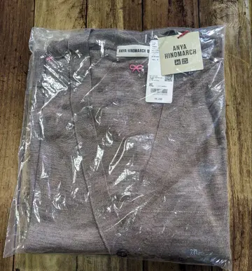 유니클로 안야 힌드마치 콜라보 가디건 브라운 XL