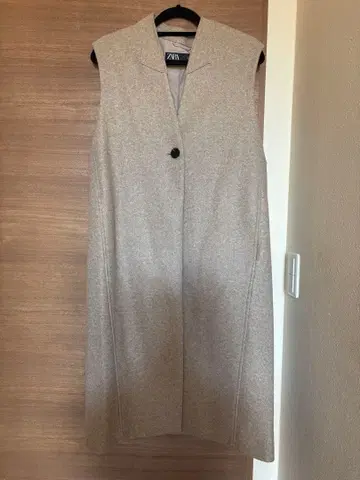 ZARA 그레이 베스트 S