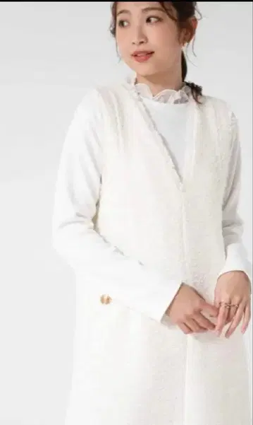 새상품 vin  프린지 샤기 트위드 오버롤 스커트