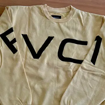 RVCA 맨투맨