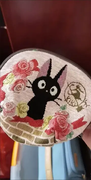 검은 고양이 자수 원형 케이스