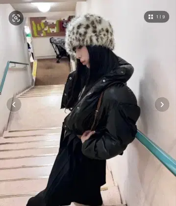 레오파드 무늬 퍼 니트 모자