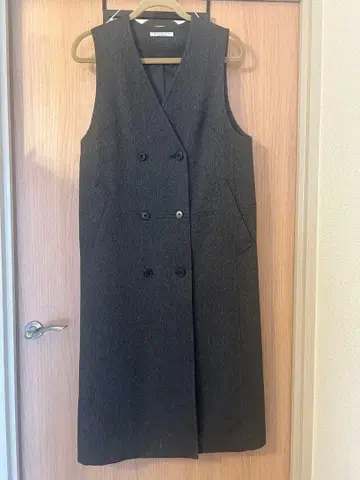 BEAUTY&YOUTH 헤링본 원피스&베스트