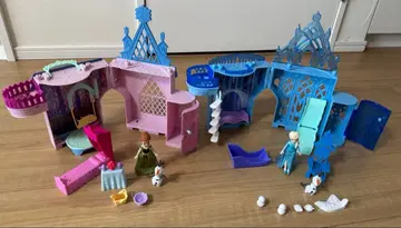 겨울왕국 엘사와 얼음 성 & 안나와 아렌델 성 세트