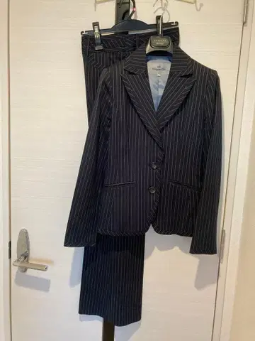 [ Viaggio Blu ] 네이비 스트라이프 수트