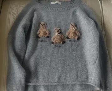 유니버셜 뮤즈 테디베어 니트