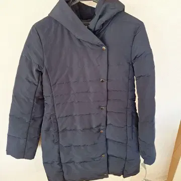 any FAM 네이비 다운 자켓 후드 부착