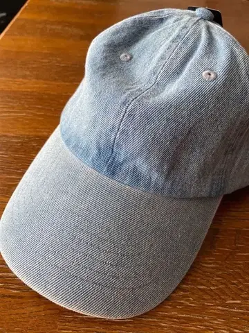 데님풍 라이트 블루 야구 모자