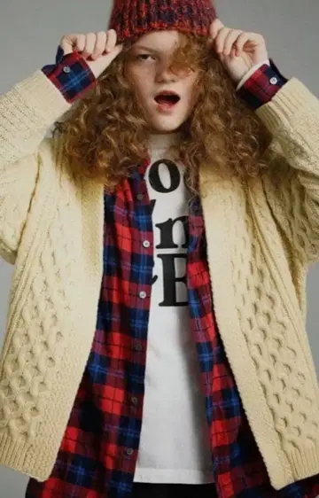 JOURNAL STANDARDLUX 아란 편직 니트 가디건