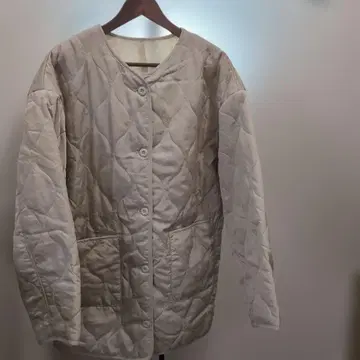 [ 새상품급 ] 잉그 퀼팅 자켓 M 사이즈