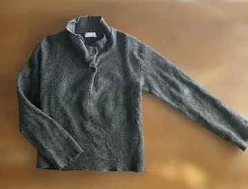 하자품 ) Philosophy 필로소피 컷오프 풀오버 이탈리아제