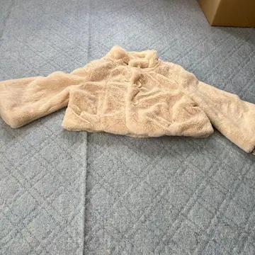 보아 자켓 크림색 3 버튼