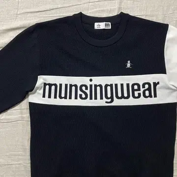 먼싱웨어 니트 L 블랙 화이트 골프 블랙 트레이닝복 스웨터