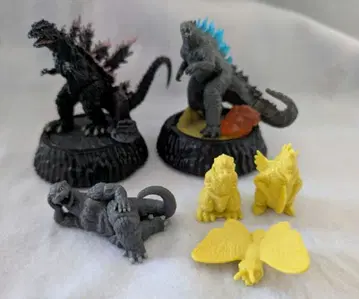 고질라 가챠가챠 피규어 4종 세트