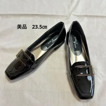 새상품급 블랙 에나멜 로퍼 버클 포함 23.5cm