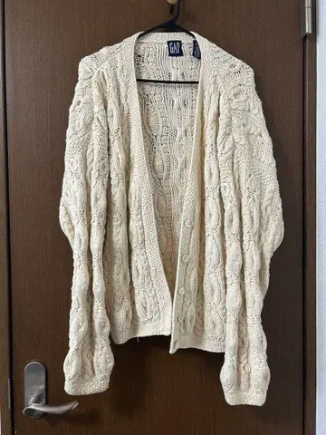 GAP 아이보리 케이블 니트 가디건 M