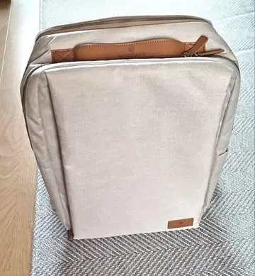 경량 데일리 백팩