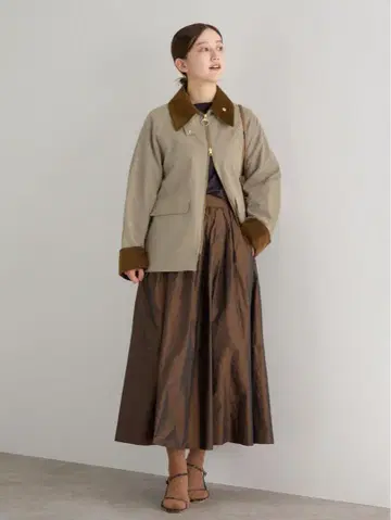 이에나 메모리 타프타 개더 스커트