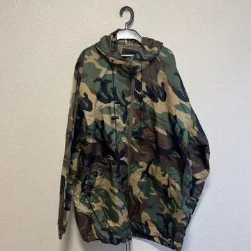 카모플라쥬 후드 부착 나일론 자켓