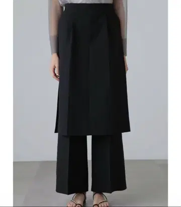 [ ADORE ] 드라이 터치 크로스 팬츠