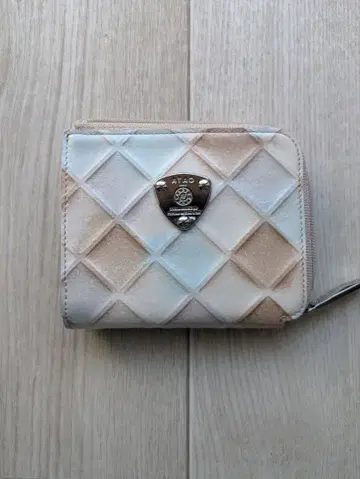 퀼팅 디자인 접이식 지갑