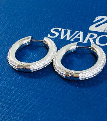 스와로브스키 Swarovski Dextera 후프 귀걸이 중간