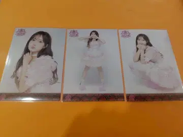 스즈키 쿠루미 AKB48 멤버 리퀘스트 동경의 의상 브로마이드 3종 컴프