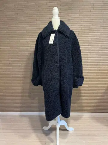 [ 새상품 미사용품 쓰리 닷츠 에코 페르 보아 롱 코트 ]