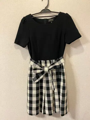 반팔 원피스 블랙 앤 화이트 체크