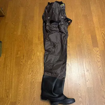 드레스 브라운 가슴장화 L 사이즈 라디알 밑창