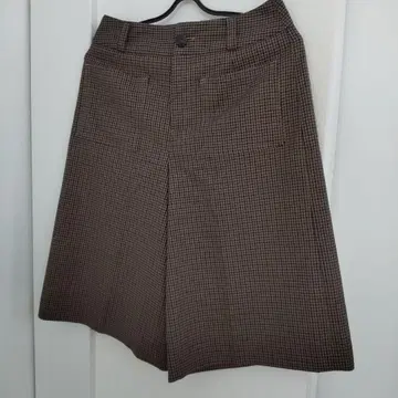 [ 새상품급 ] 체크 무늬 턱 숏팬츠 일본제