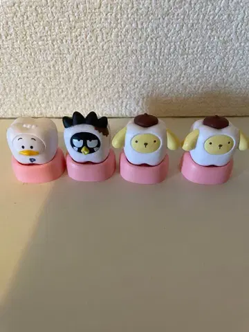 캡슐 토이 가챠 4체 세트 산리오 가챠가챠 다 같이 되자!