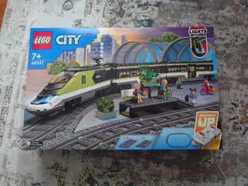 LEGO CITY 60337 전동 기차 세트