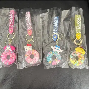 가격 인하 중! 물 채운 라메 키링 키티 마이멜로디 시나몬 폼폼푸딩