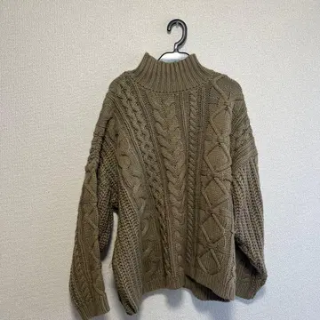 MOUSSY 카키 터틀넥 니트