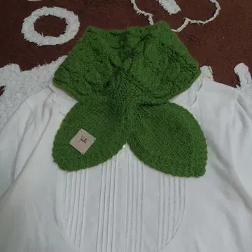 Sybilla 시빌라 티펫 머플러 탈착식 옷깃 상태 좋음