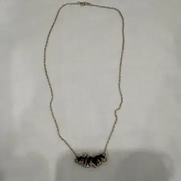 한국 아티스트 실버 블랙 목걸이