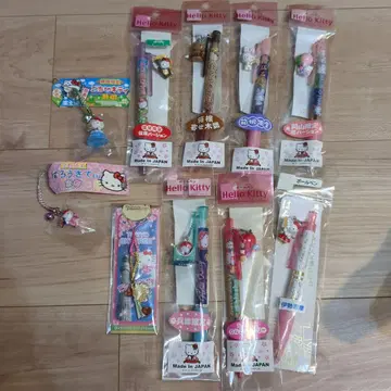 헬로키티 볼펜 7개 키링 3개 세트