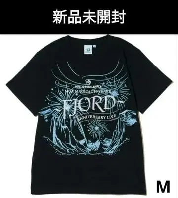 미개봉 새상품 미세스 FJORD 글리터 로고 T셔츠 블랙 M