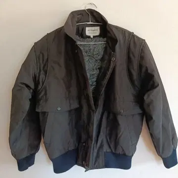 ASTRANZA 다크 브라운 점퍼