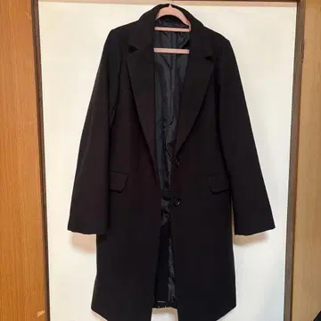 INGNI 블랙 체스터 코트